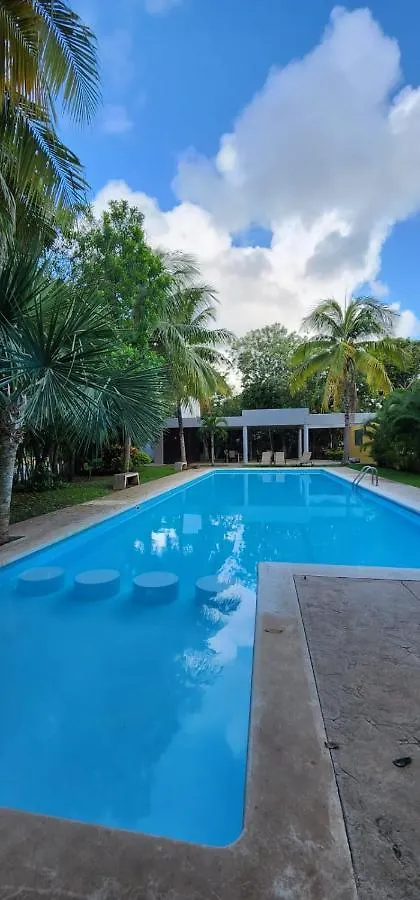Hermosa Casa En Jardines Cancun